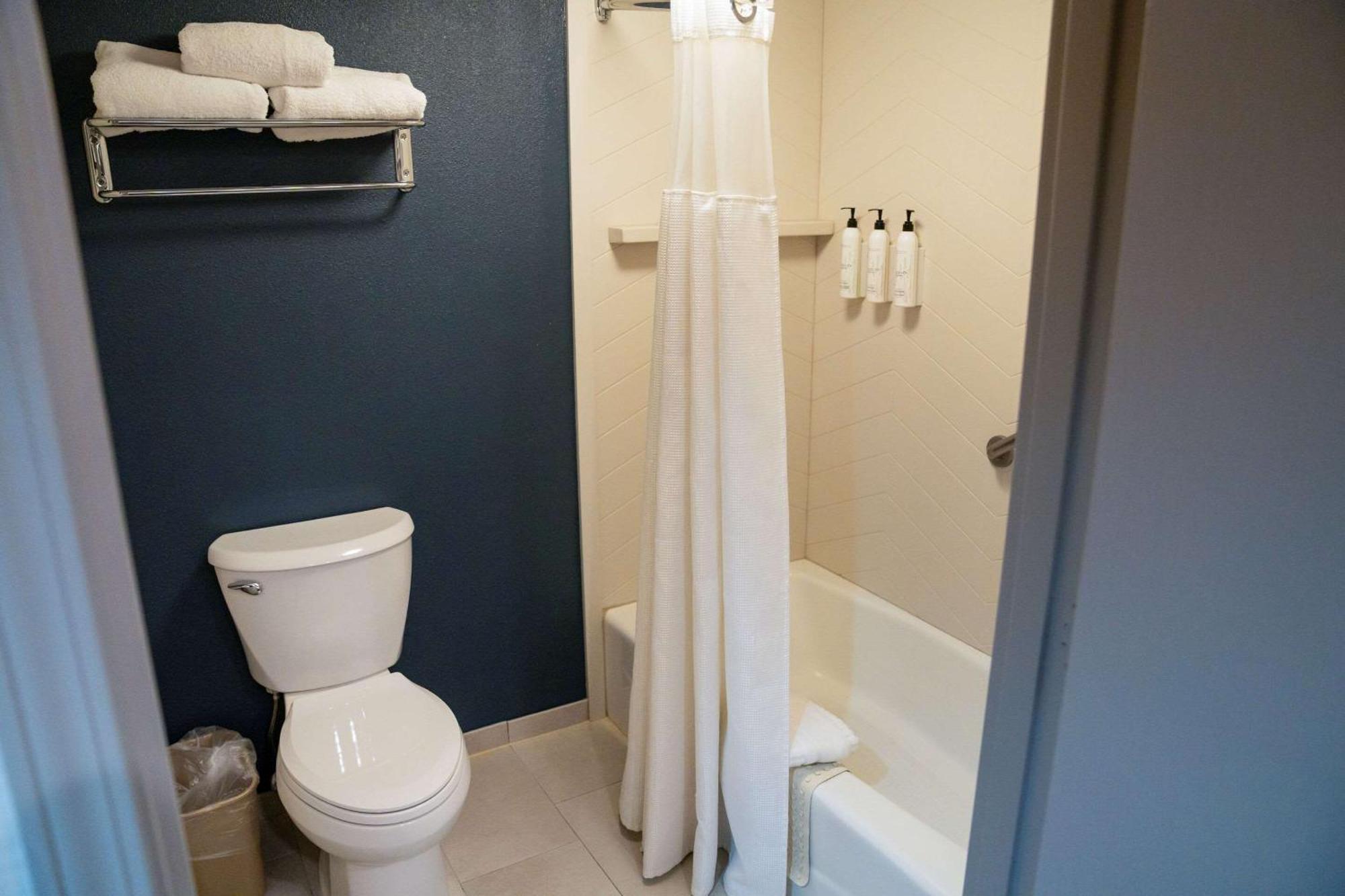 Country & By Radisson, Modesto-salida Hotel
