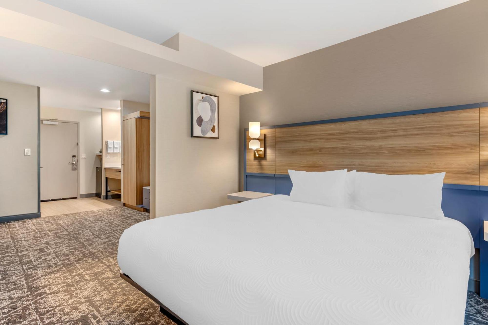 Hotel Country & By Radisson, Modesto-salida