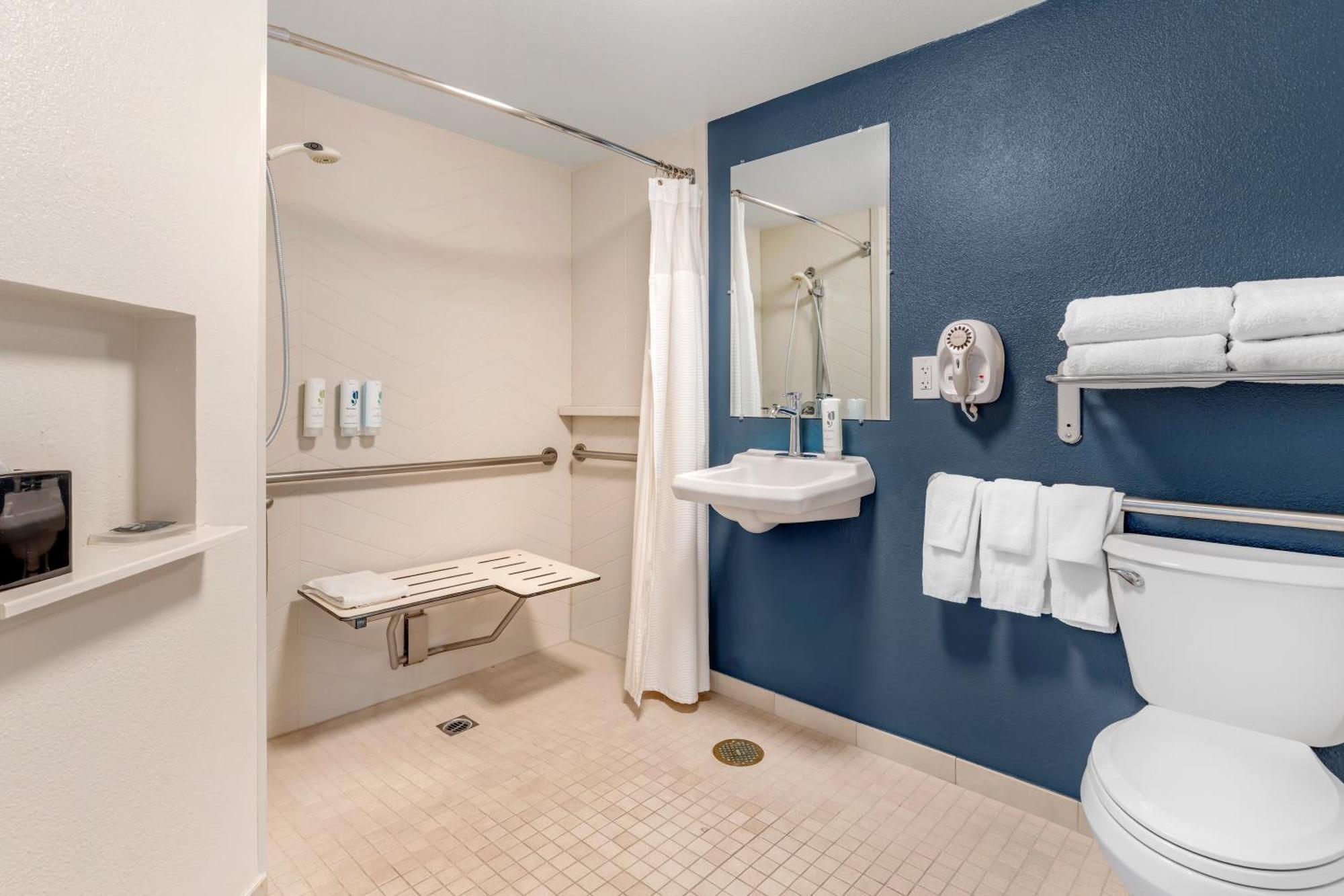 Country & By Radisson, Modesto-salida Hotel 3*