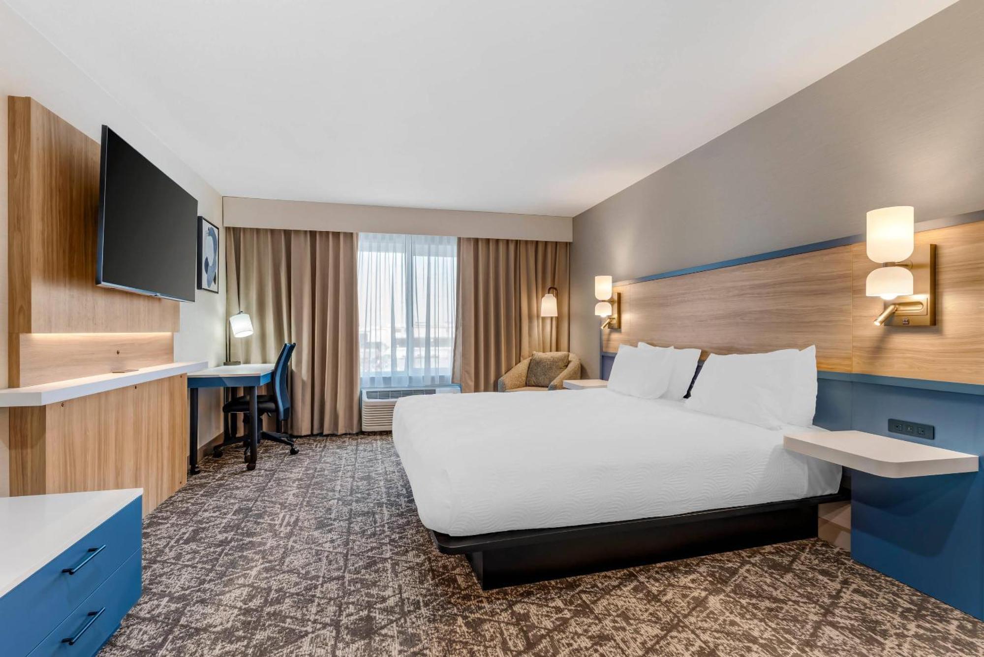 Country & By Radisson, Modesto-salida Modesto